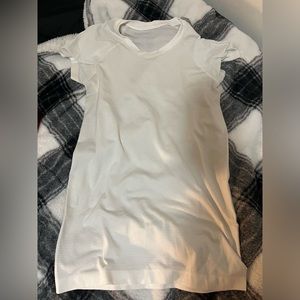Lululemon Swiftly Tech Short Sleeve